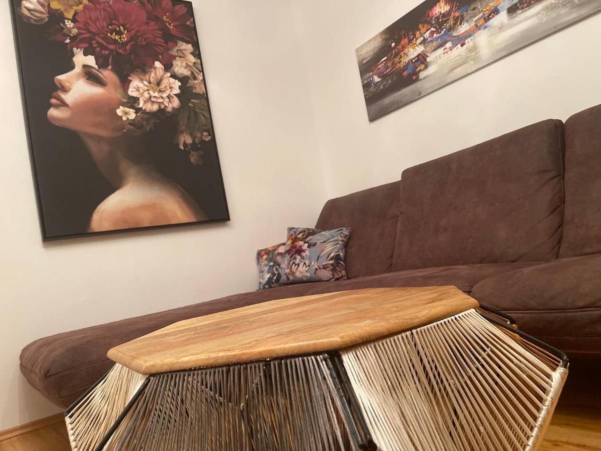 Greenleaf Walhalla-Apartment - Highspeed Wlan - Netflix - Suedbalkon Tegernheim Kültér fotó